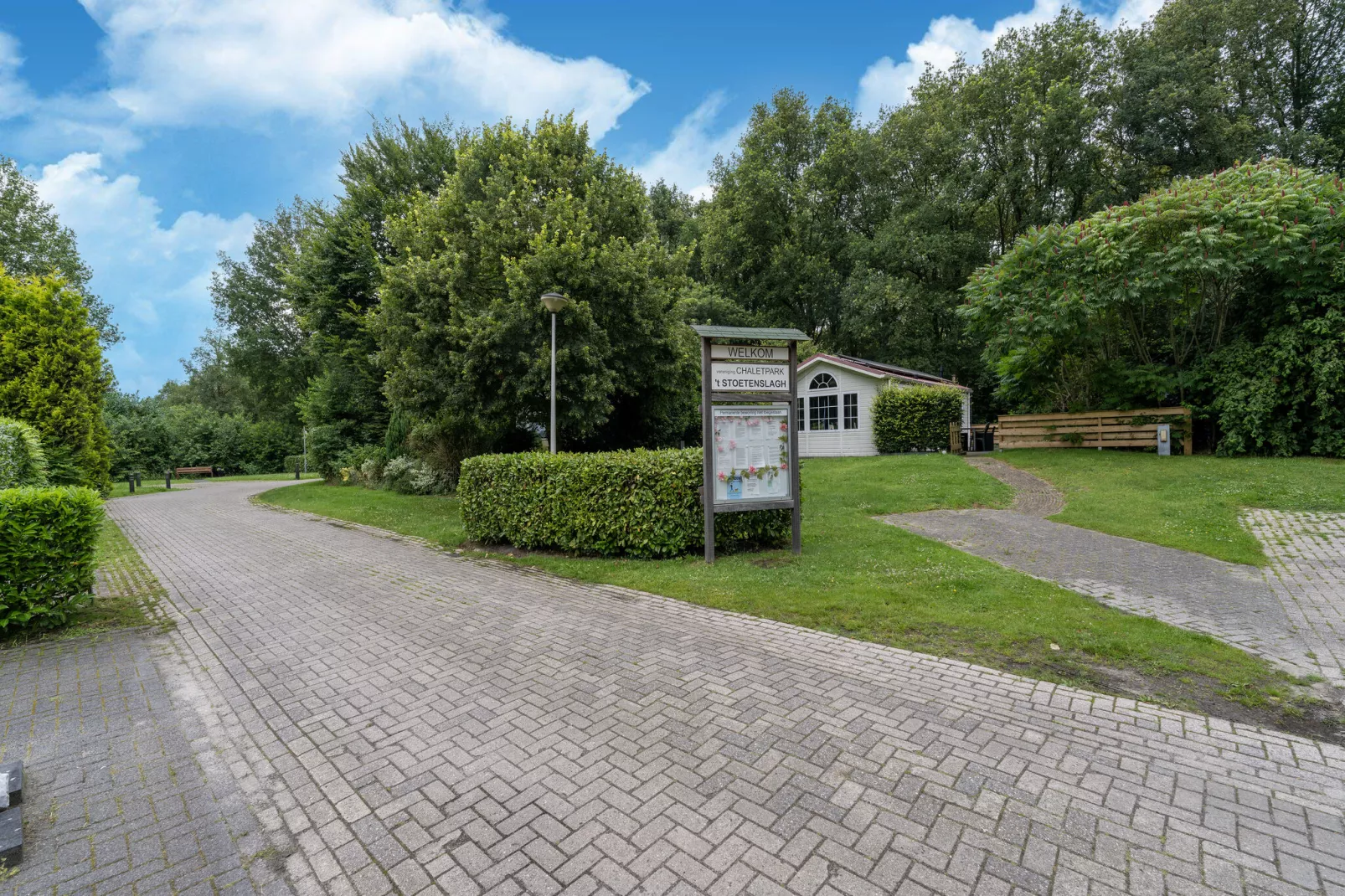 Buitenplaats Stoetenslagh-Areas summer 1km