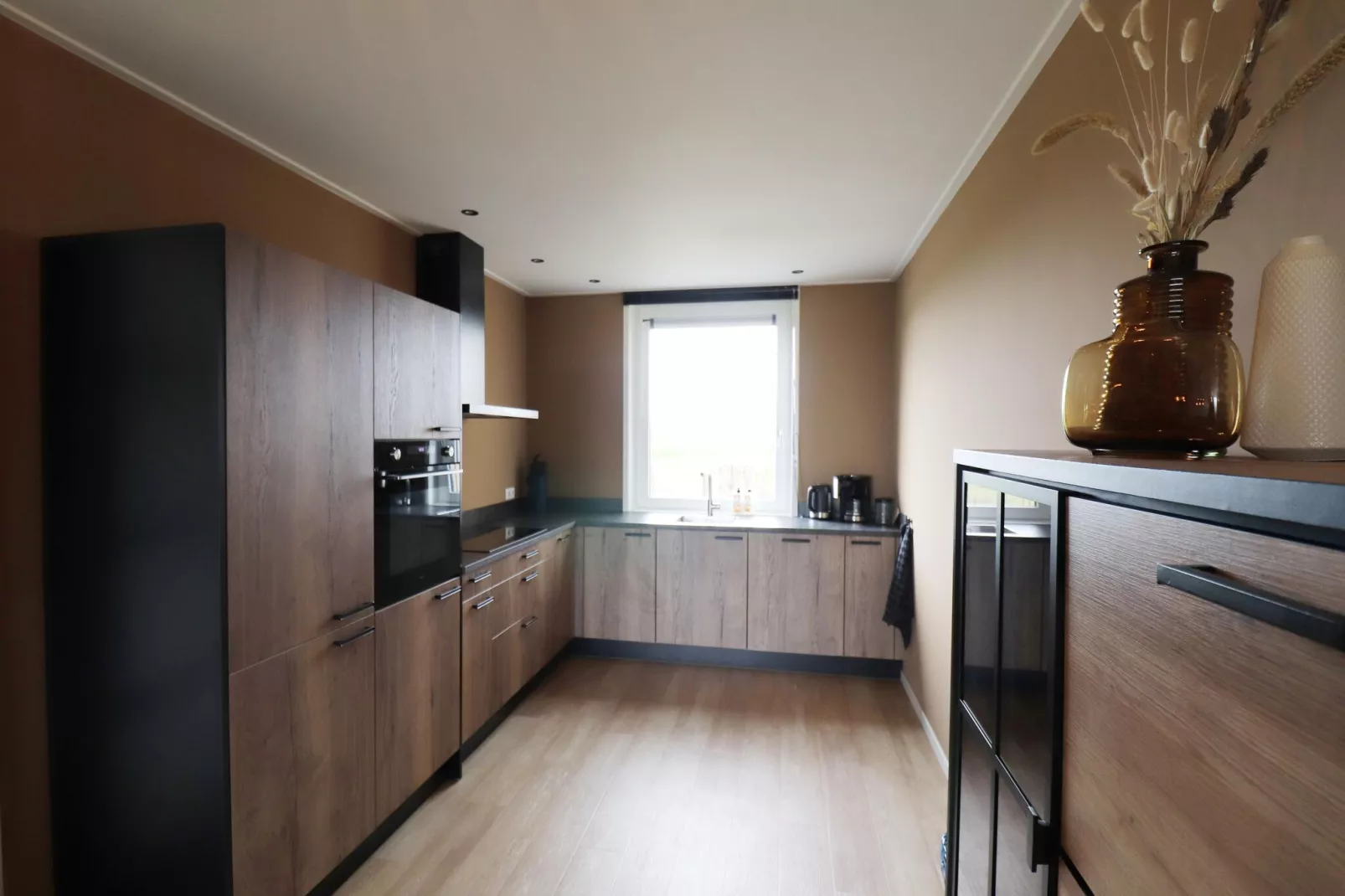 Friese Villa 4 in Leons-Kitchen