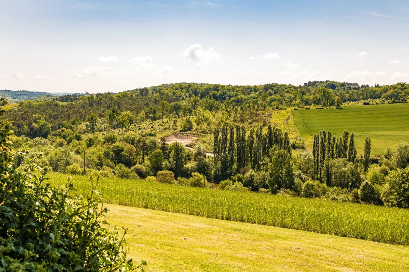 L'Hermite-View summer