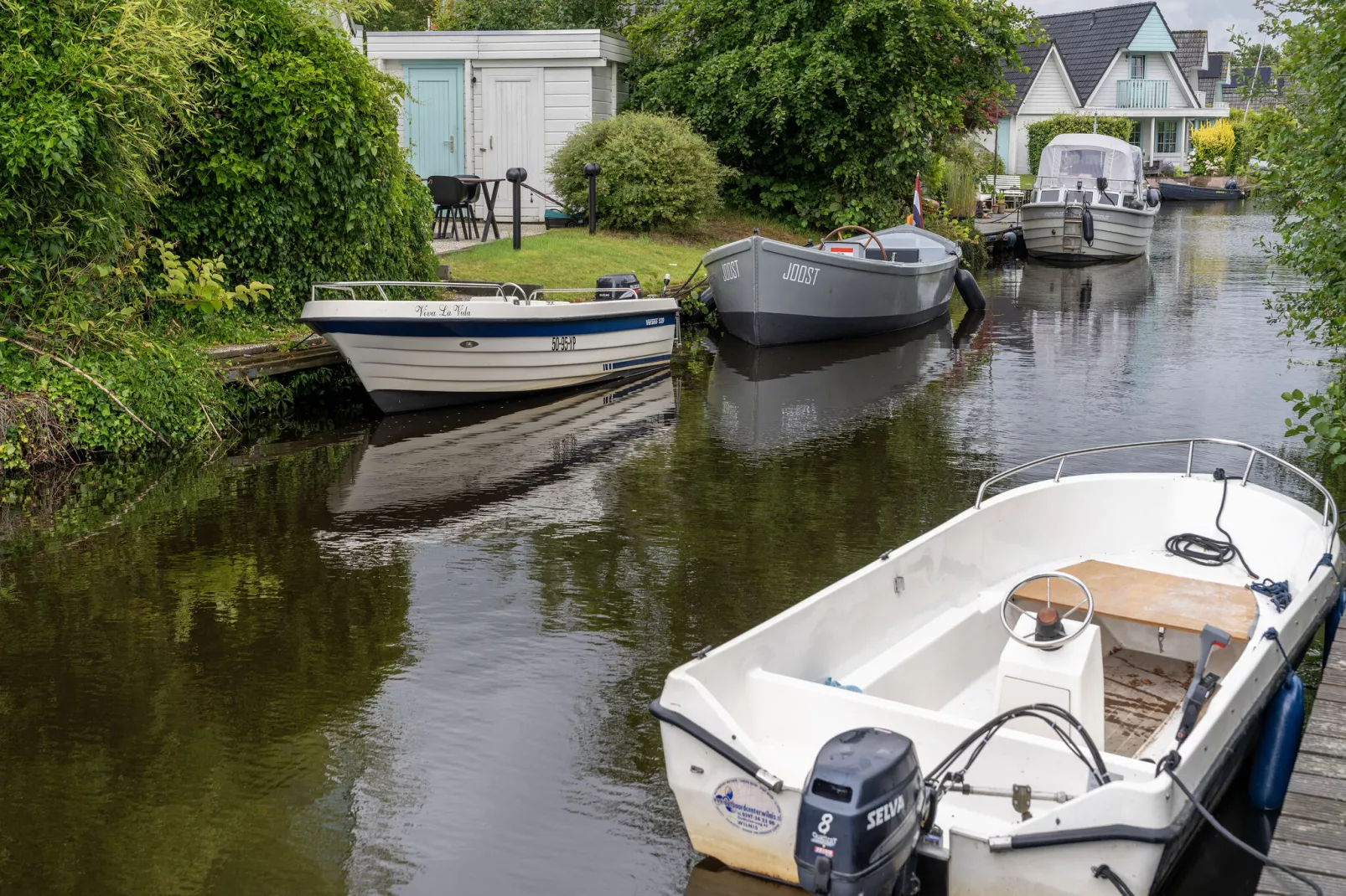 Casa Azul Finse stijl vakantiewoning 6pax aan het Zuidlaardermeer-View summer