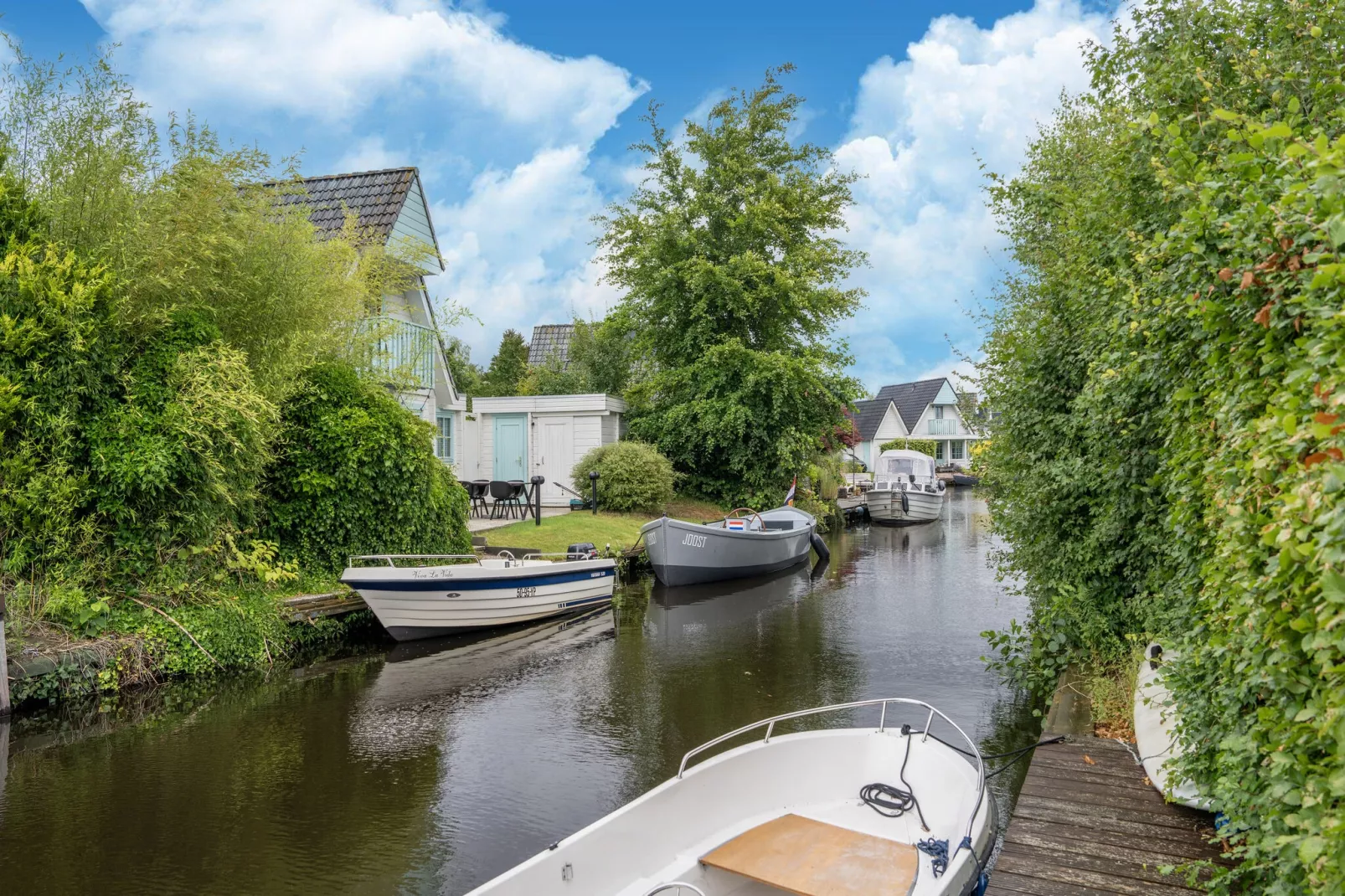 Casa Azul Finse stijl vakantiewoning 6pax aan het Zuidlaardermeer-View summer
