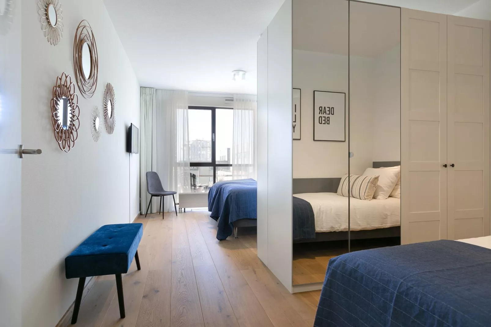 Scheveningen Harbour 28-Bedroom
