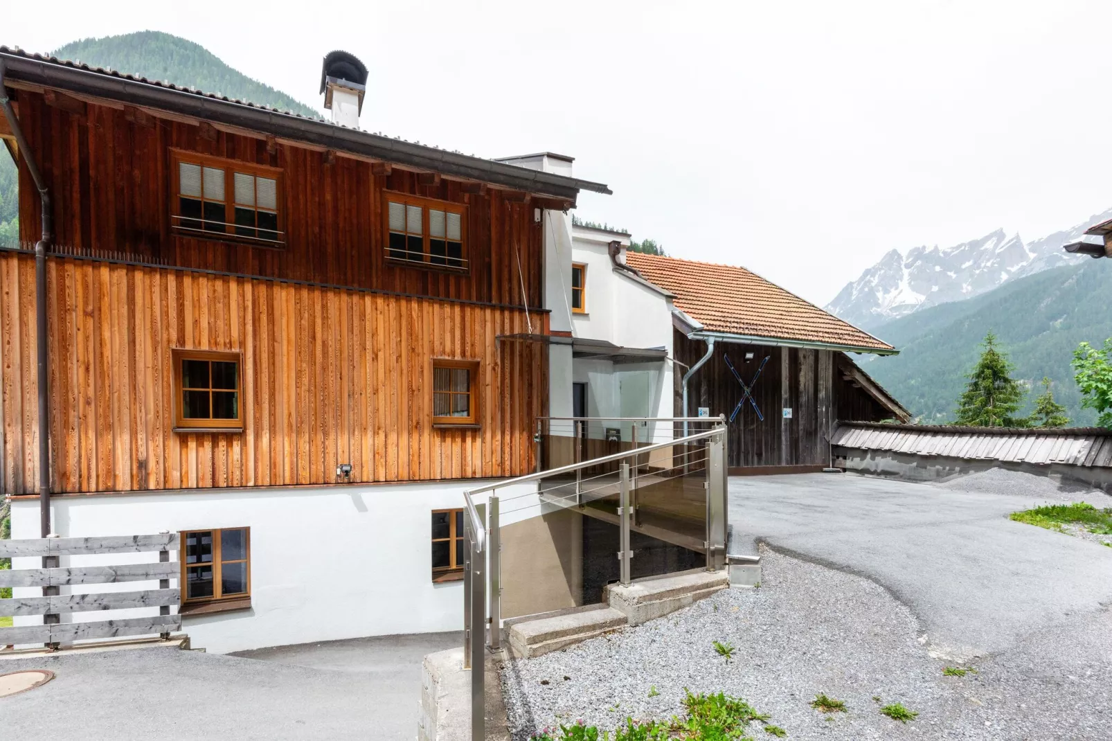 Bergappartement Schernthaner Tobadill-Exterior summer