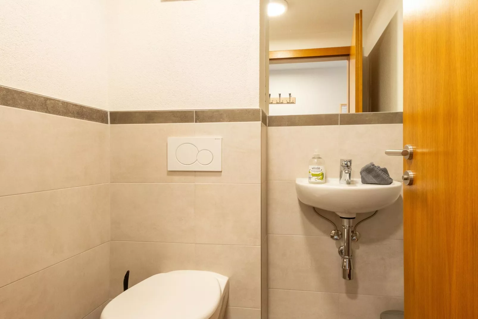 Bergappartement Schernthaner Tobadill-Bathroom