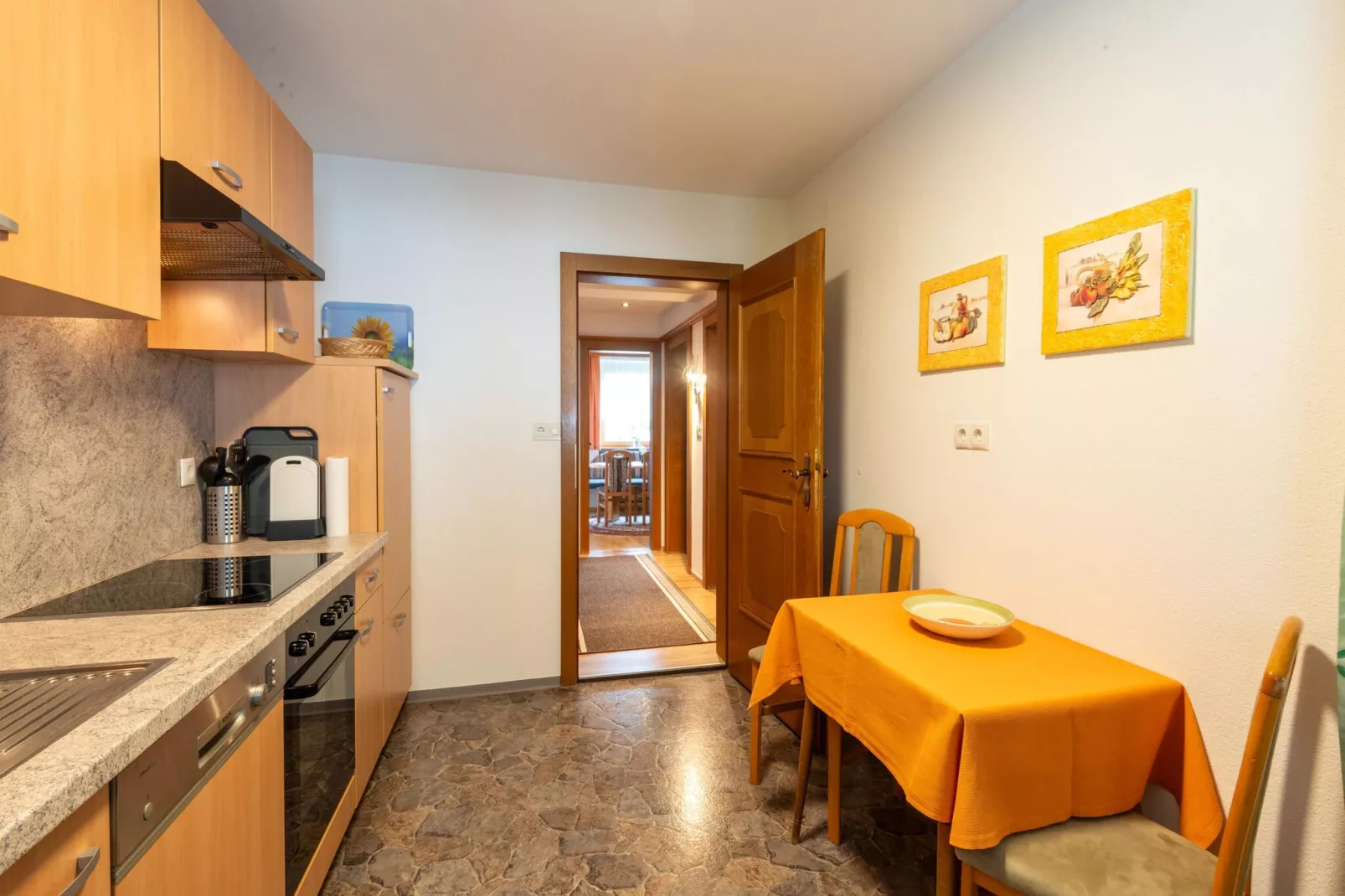 Haus Schwemberger-Kitchen