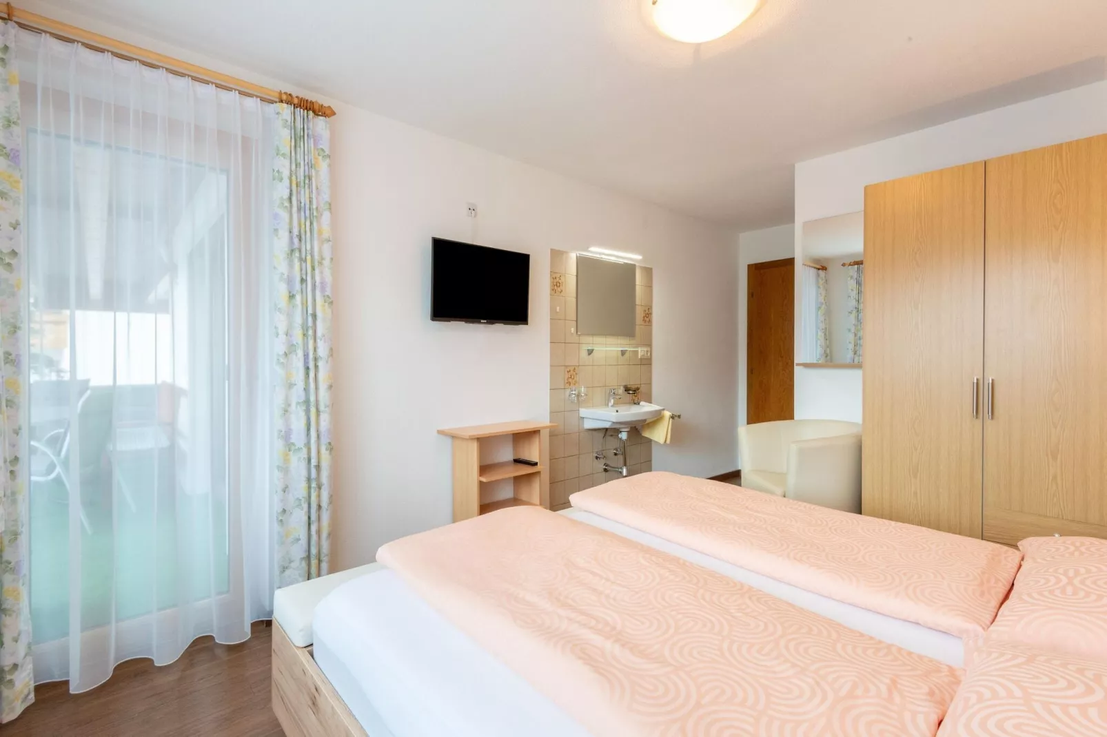 Haus Schwemberger-Bedroom