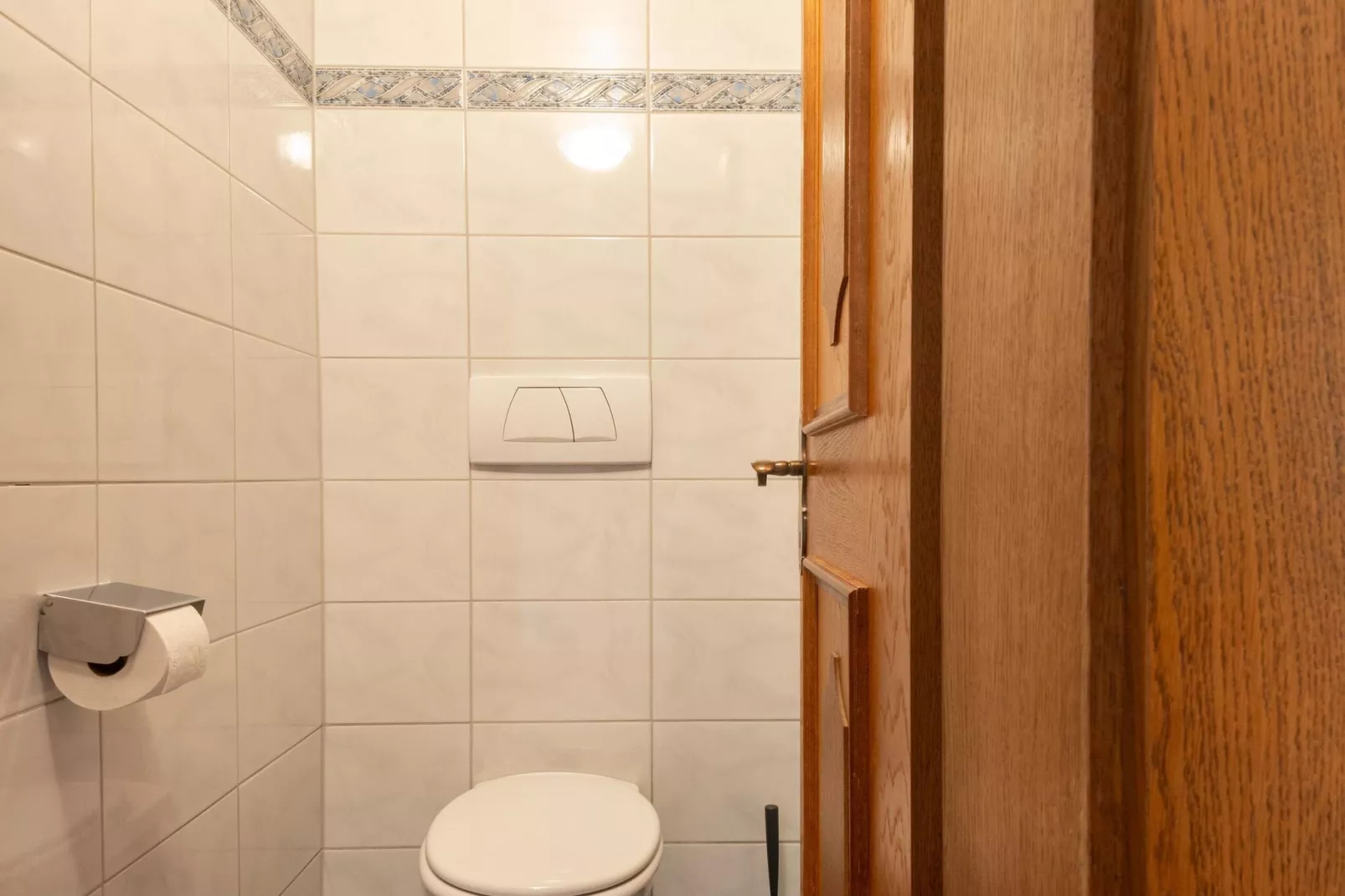 Haus Schwemberger-Bathroom