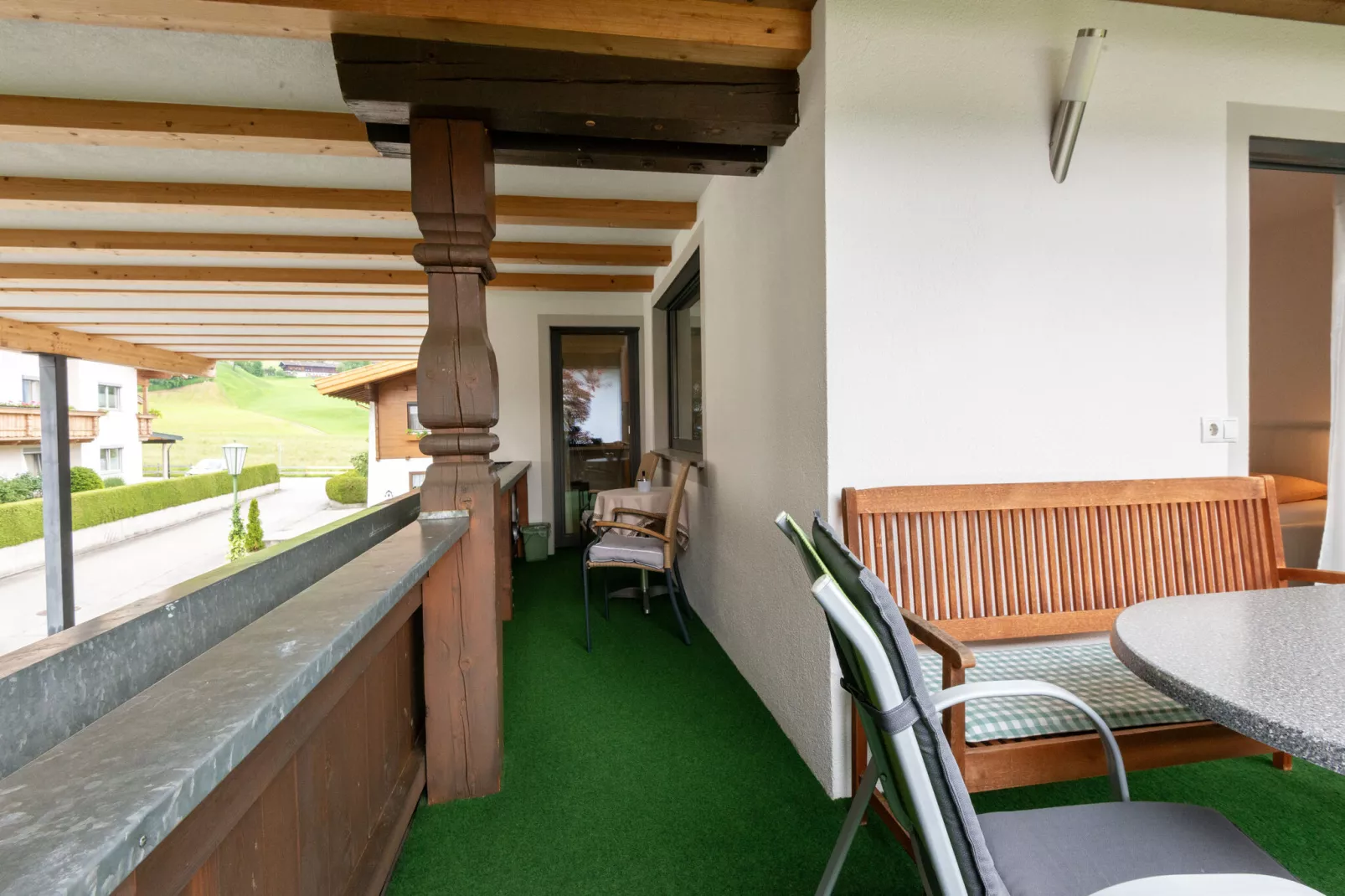 Haus Schwemberger-Terrace balcony