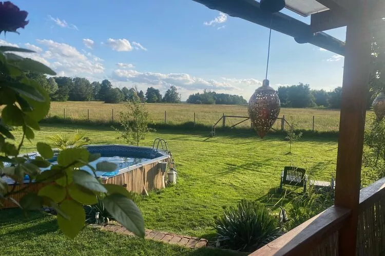 Dom wakacyjny w Stepniczce z sauną i jacuzzi-Jardin d'été