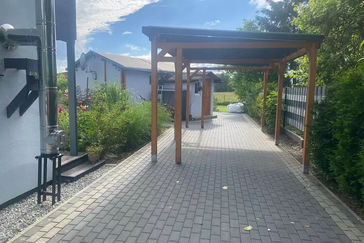 Dom wakacyjny w Stepniczce z sauną i jacuzzi-Jardin d'été