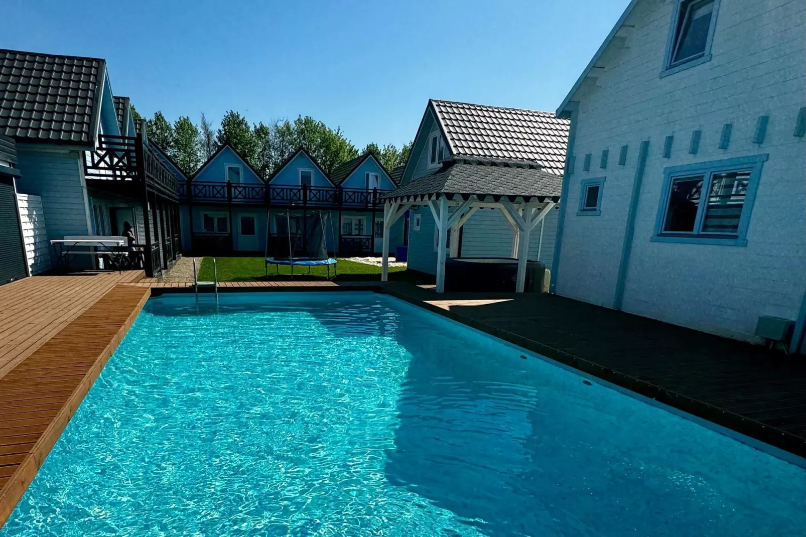 Domki wakacyjne do 5 osób Rewal-Piscine