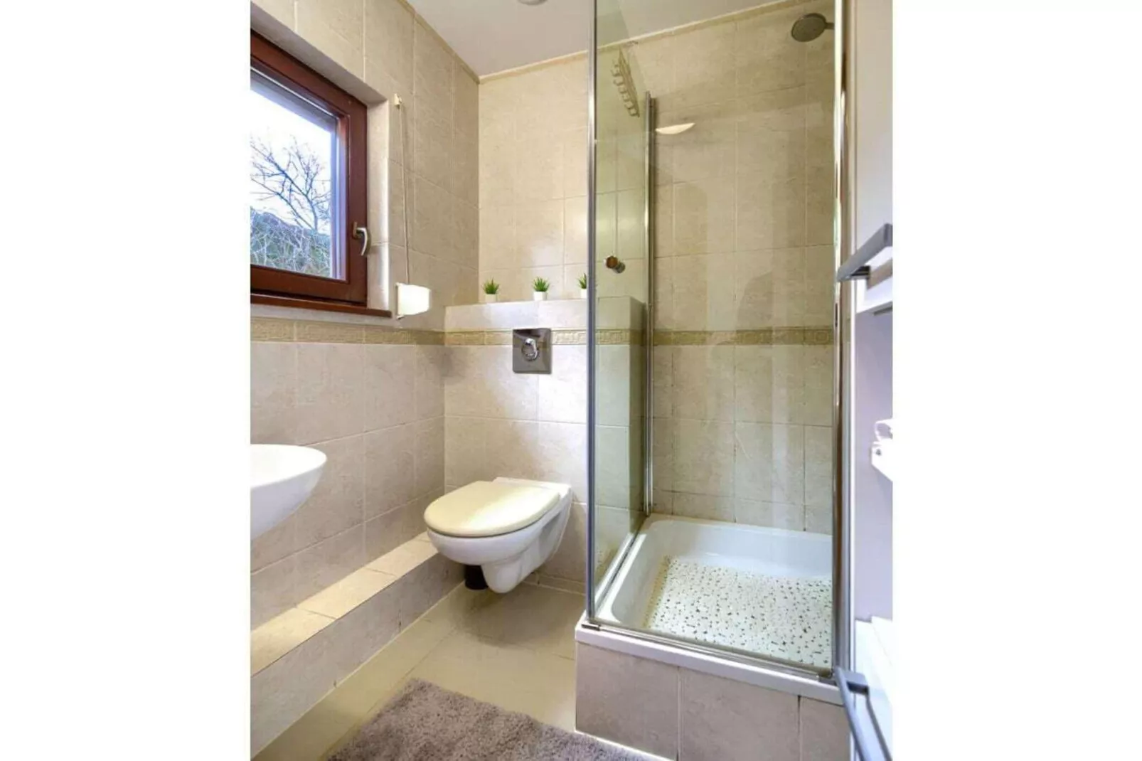 179246-Bathroom
