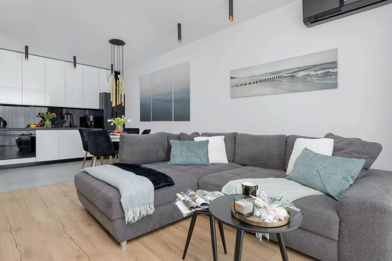 	Apartament Spadochroniarzy 8b/22 Dziwnów-Living room