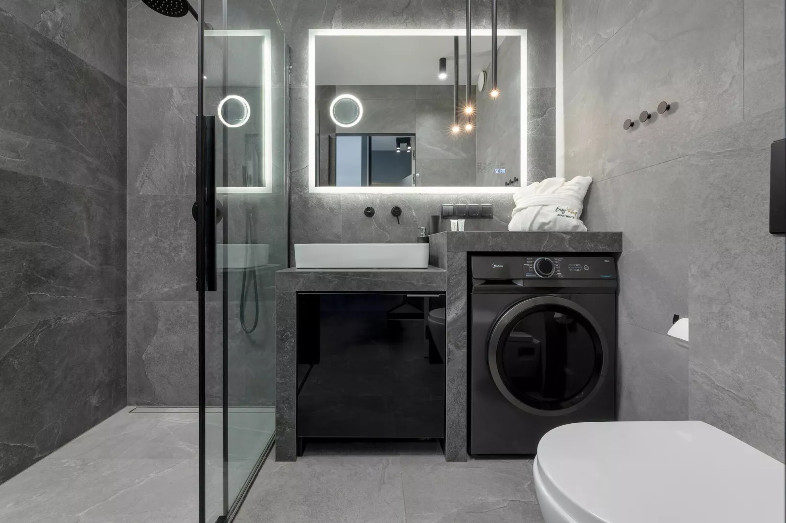 	Apartament Spadochroniarzy 8b/22 Dziwnów-Bathroom