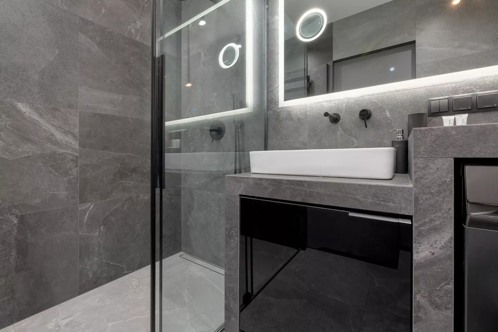 	Apartament Spadochroniarzy 8b/22 Dziwnów-Bathroom