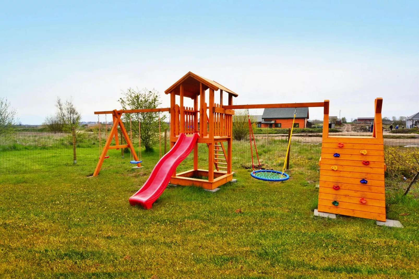 Apartament 75 m2 dla 4 osób Sarbinowo-Gardens summer