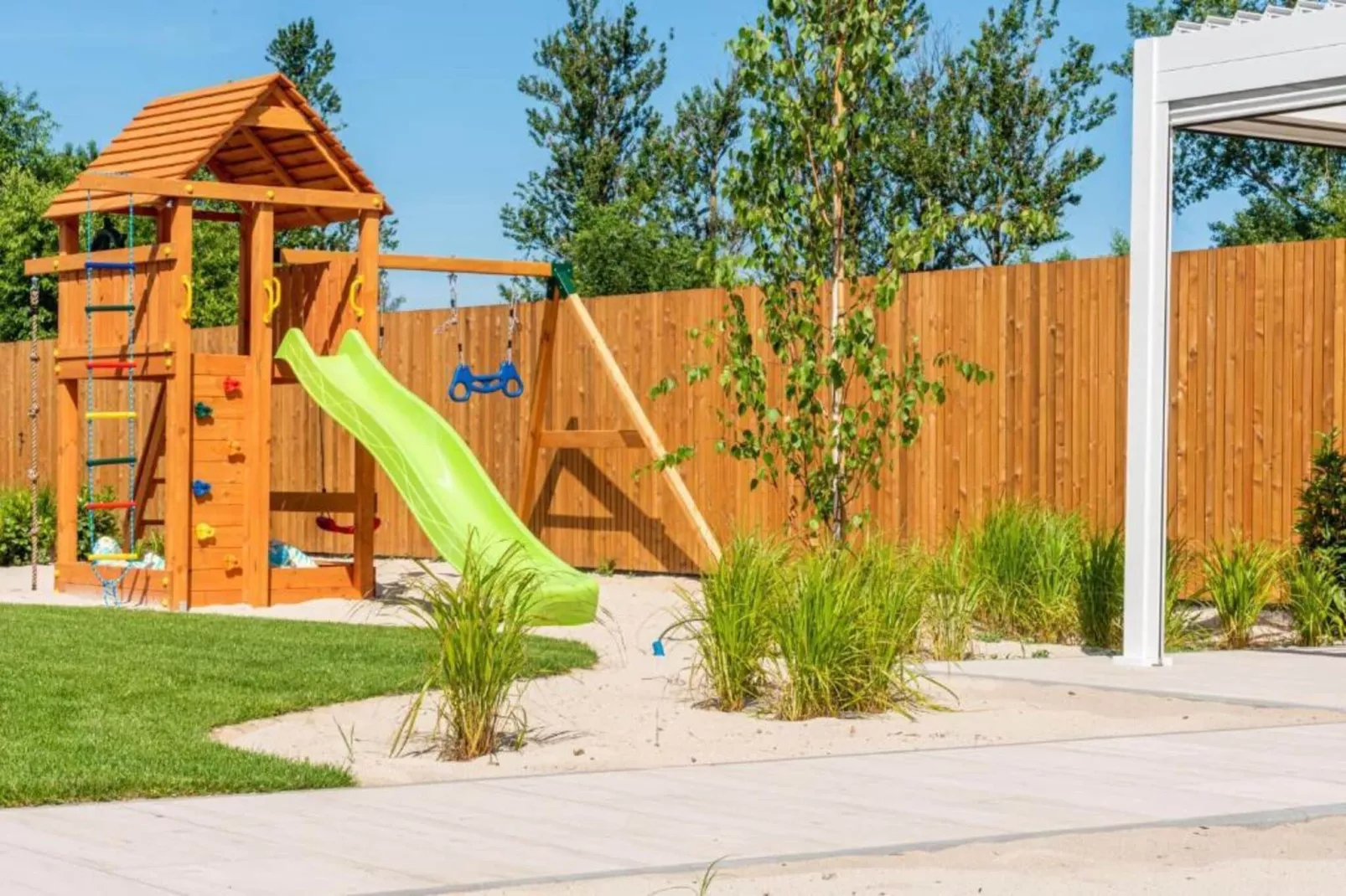 Apartament sobota-sobota dla max 4 osób Grzybowo-Gardens summer