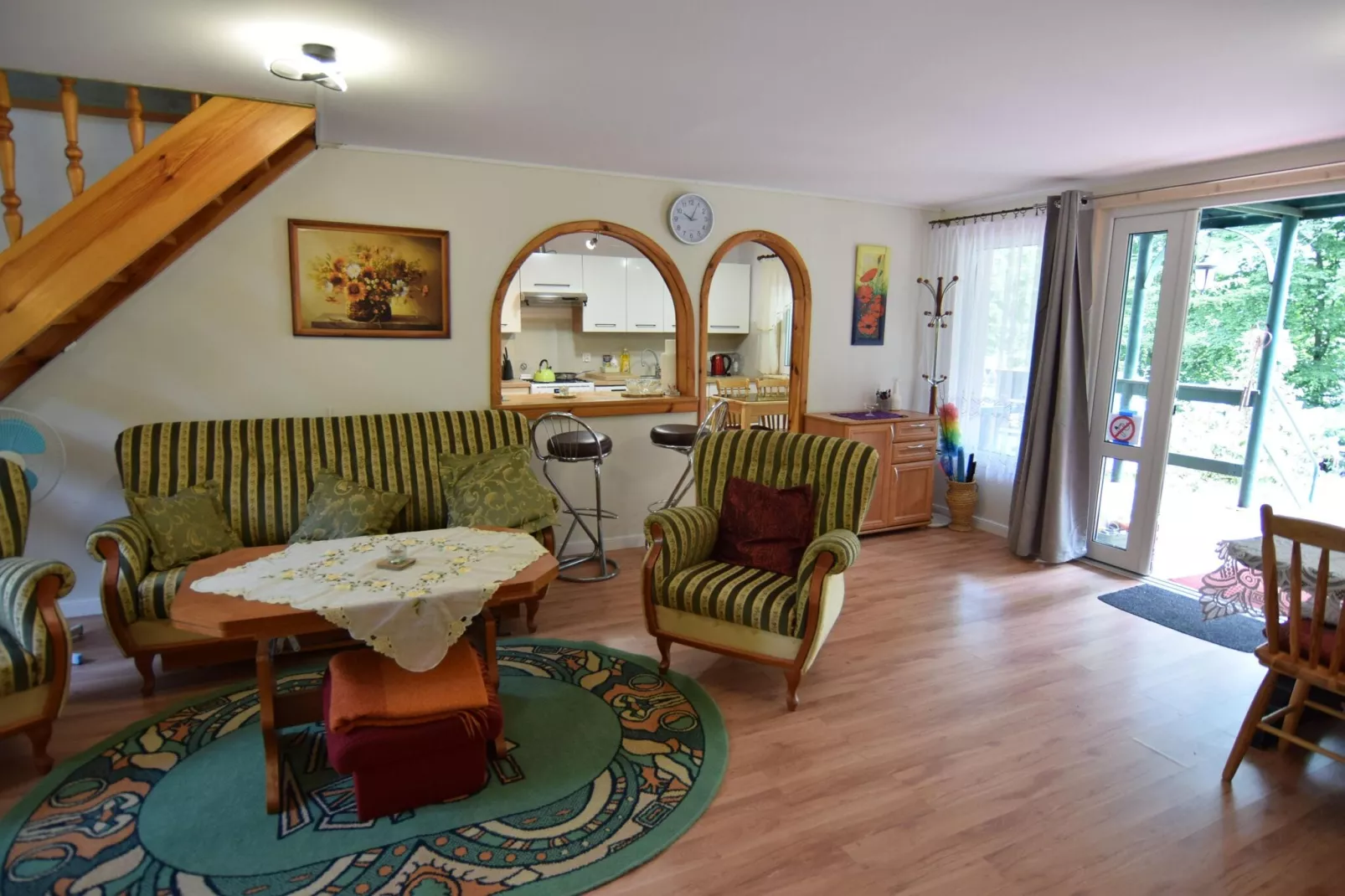 Holiday Home with whirlpool at the lake in Zakowo-Wohnzimmer