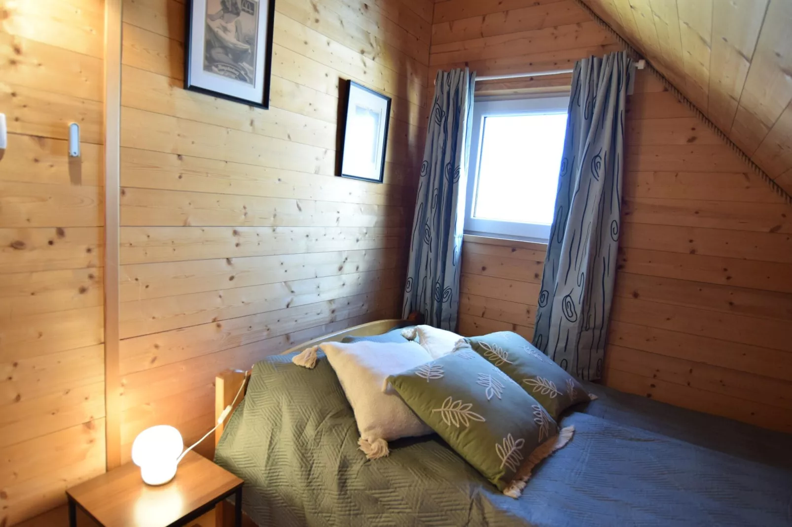 Biker's house-Bedroom