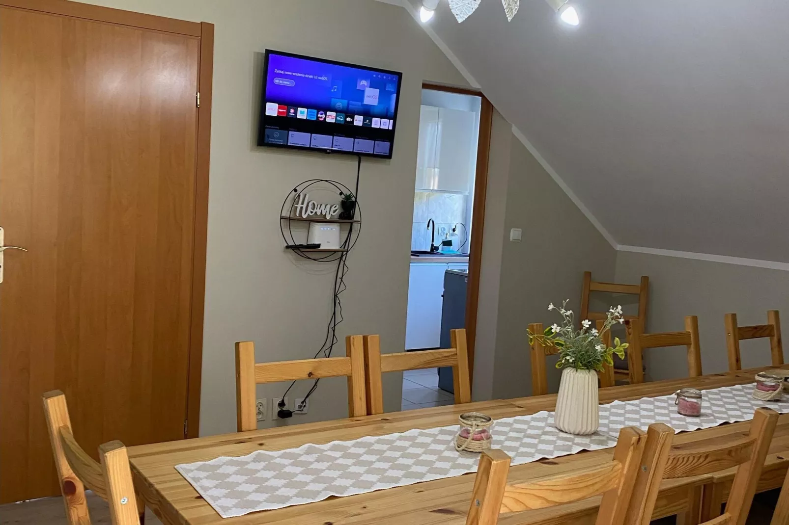 Spacious holiday home in Sieroslaw-Dining room