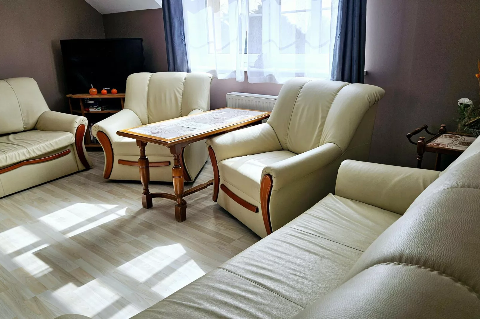 Dom z basenem dla 14 osób Kołczewo-Living room