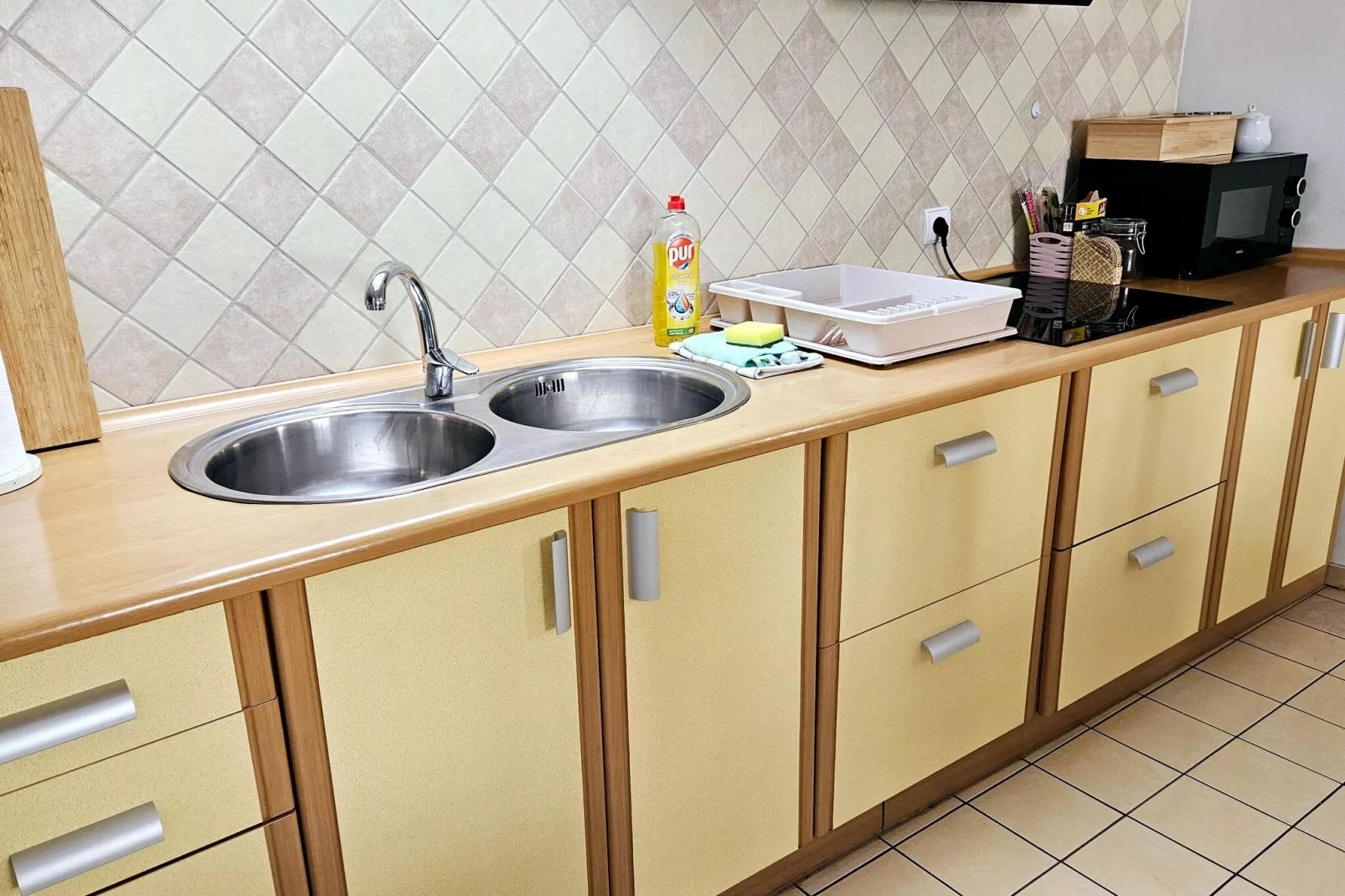 Dom z basenem dla 14 osób Kołczewo-Kitchen