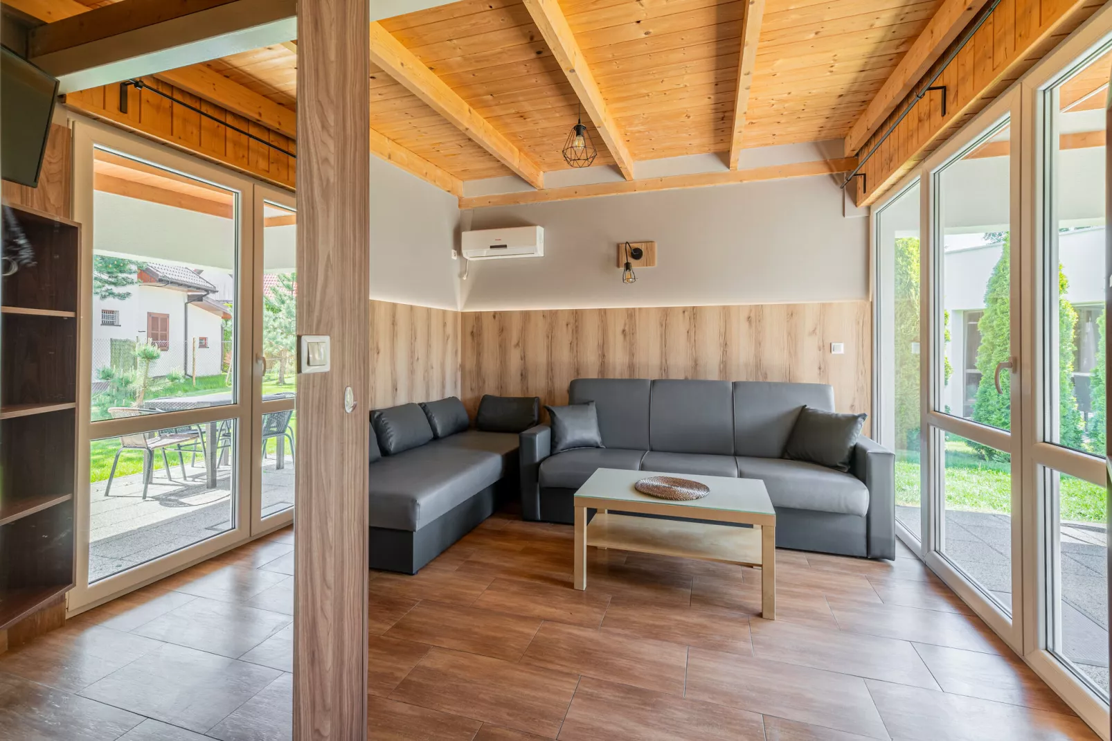 Domki wakacyjne z basenem Sianożąty-Living room