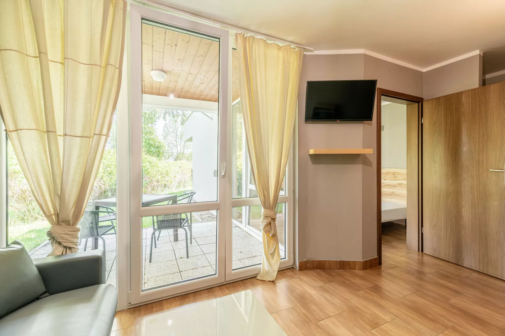 Domki wakacyjne z basenem Sianożąty-Living room