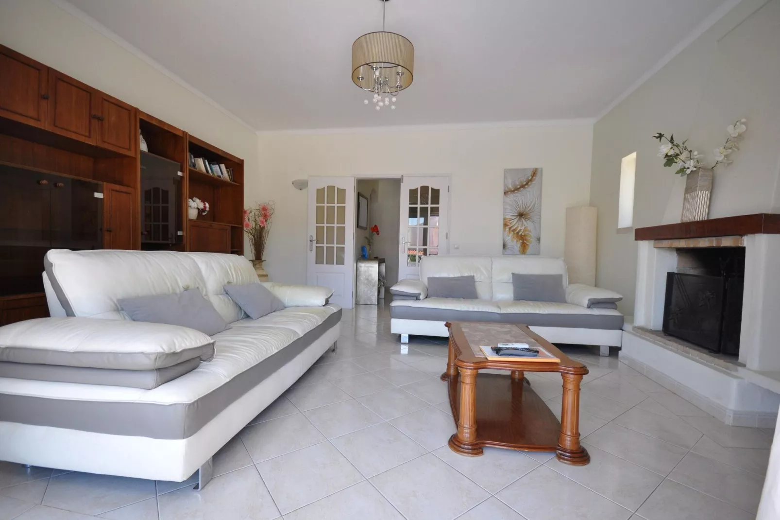 Paloma-Living room
