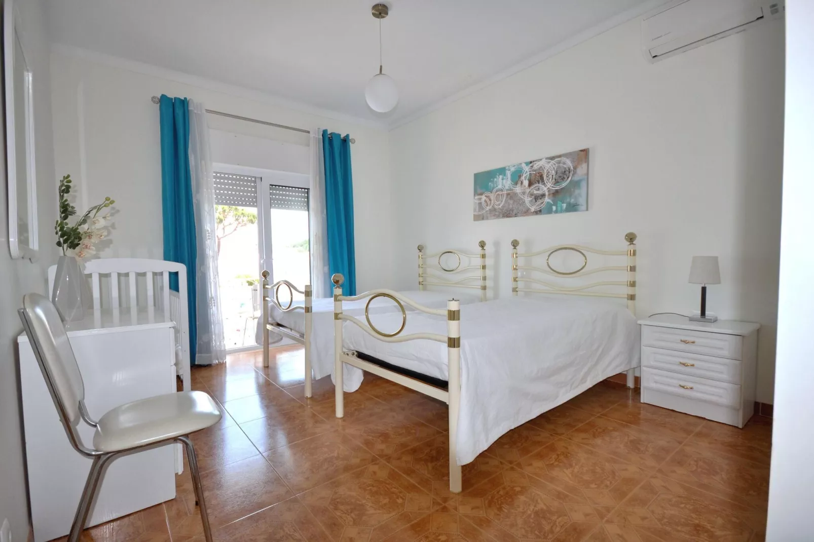 Paloma-Bedroom