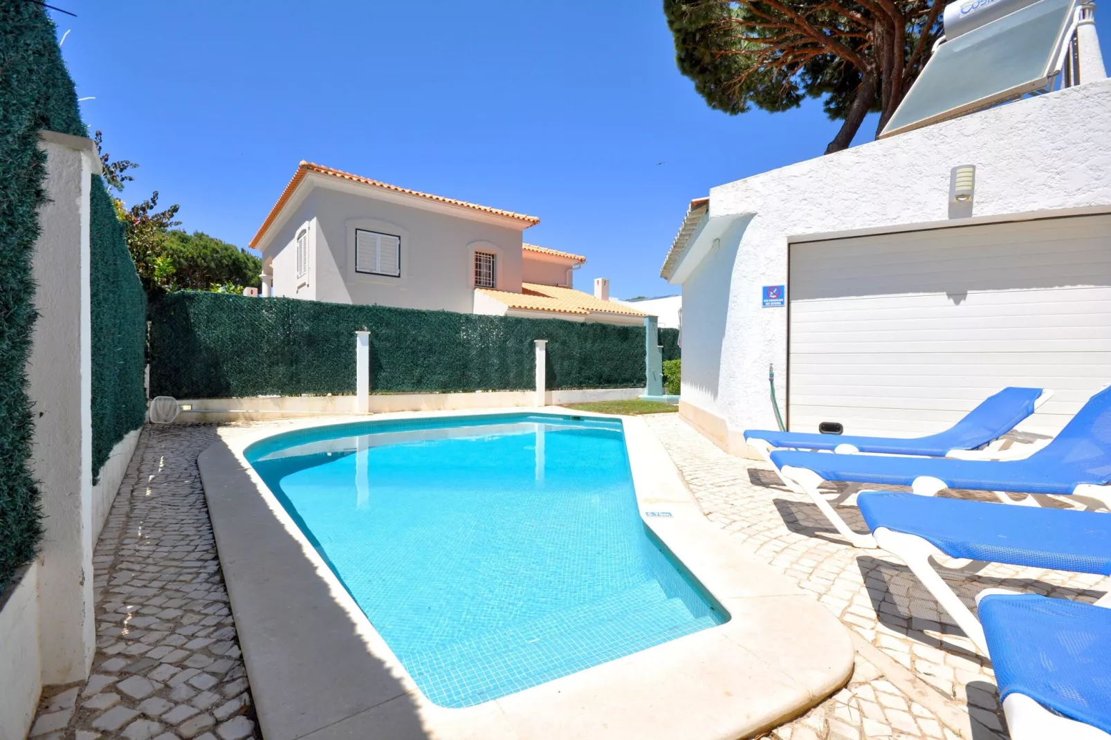 Villa Marcelo-Schwimmbad