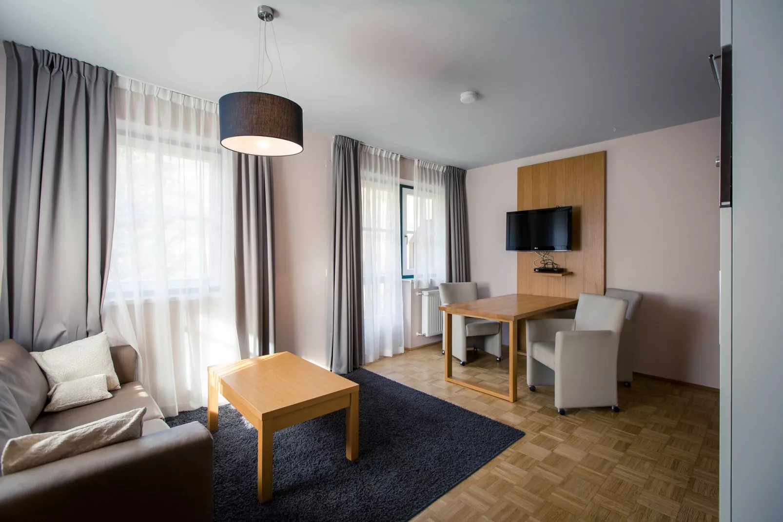 Alpenpark Turrach App4-Living room