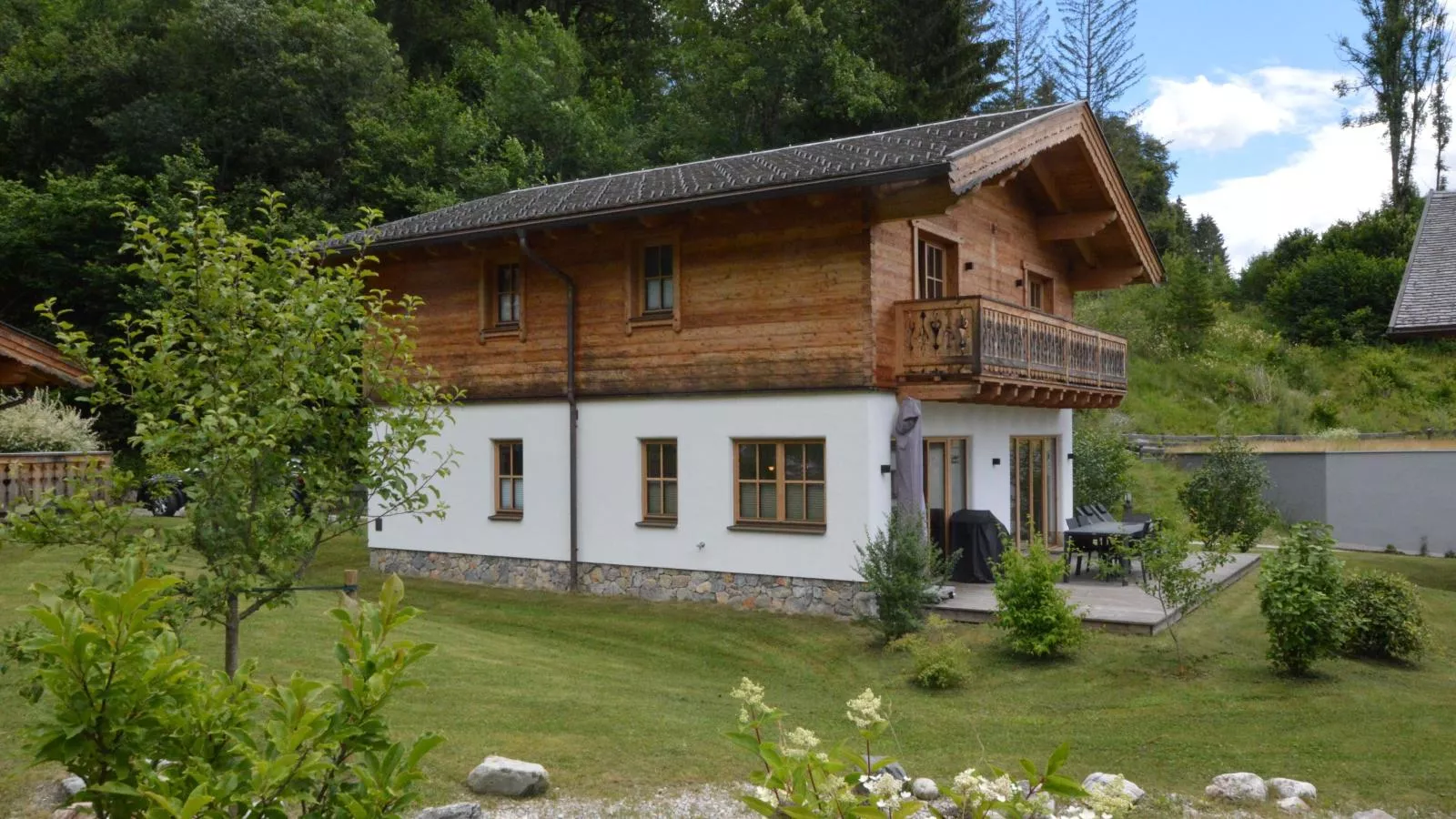 Villa Gradenbach-Exterior summer