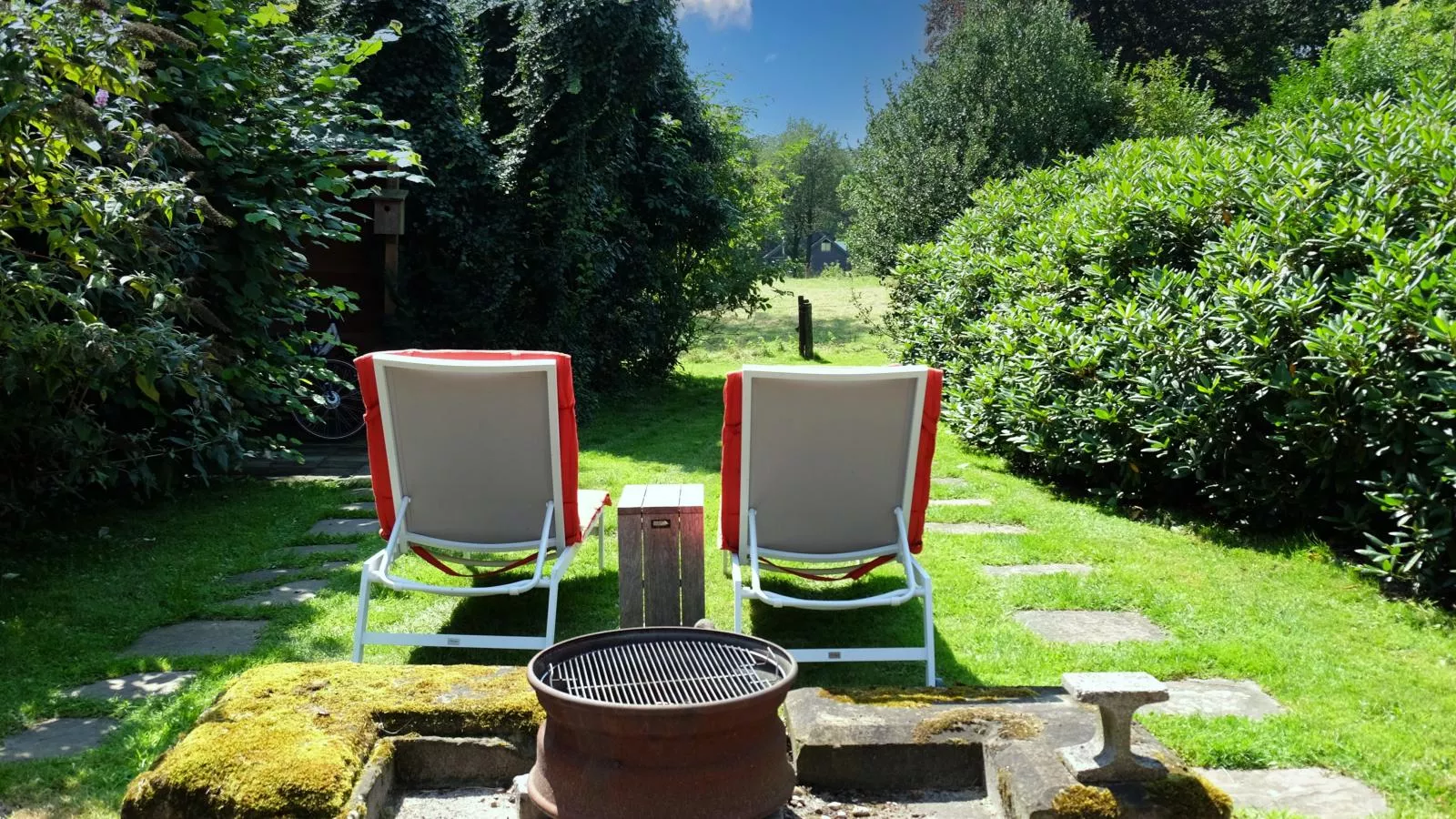 Wellnesshuisje Kalheupink-Gardens summer