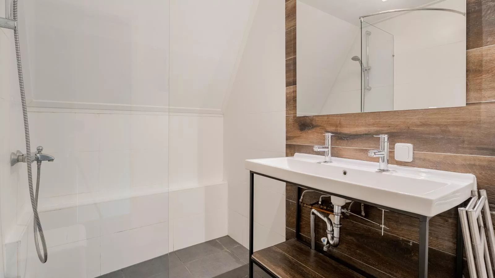 Mali-Bathroom