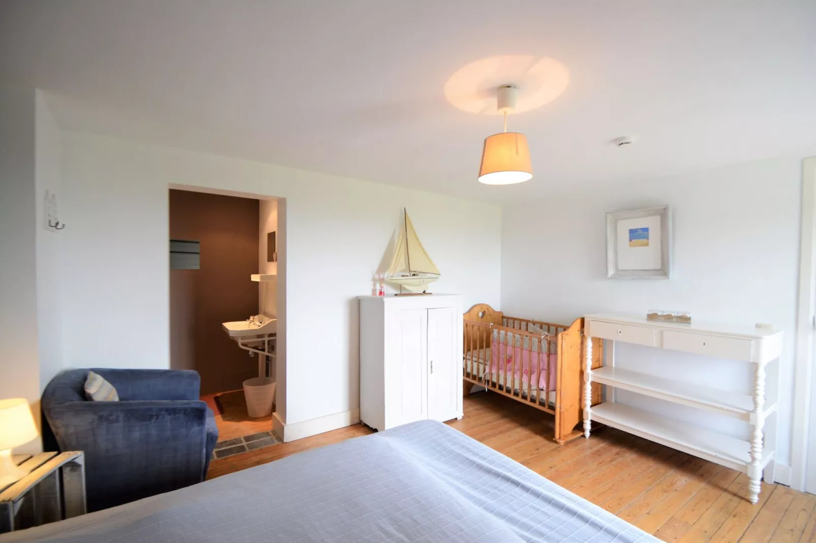 Côté Campagne 9-Bedroom