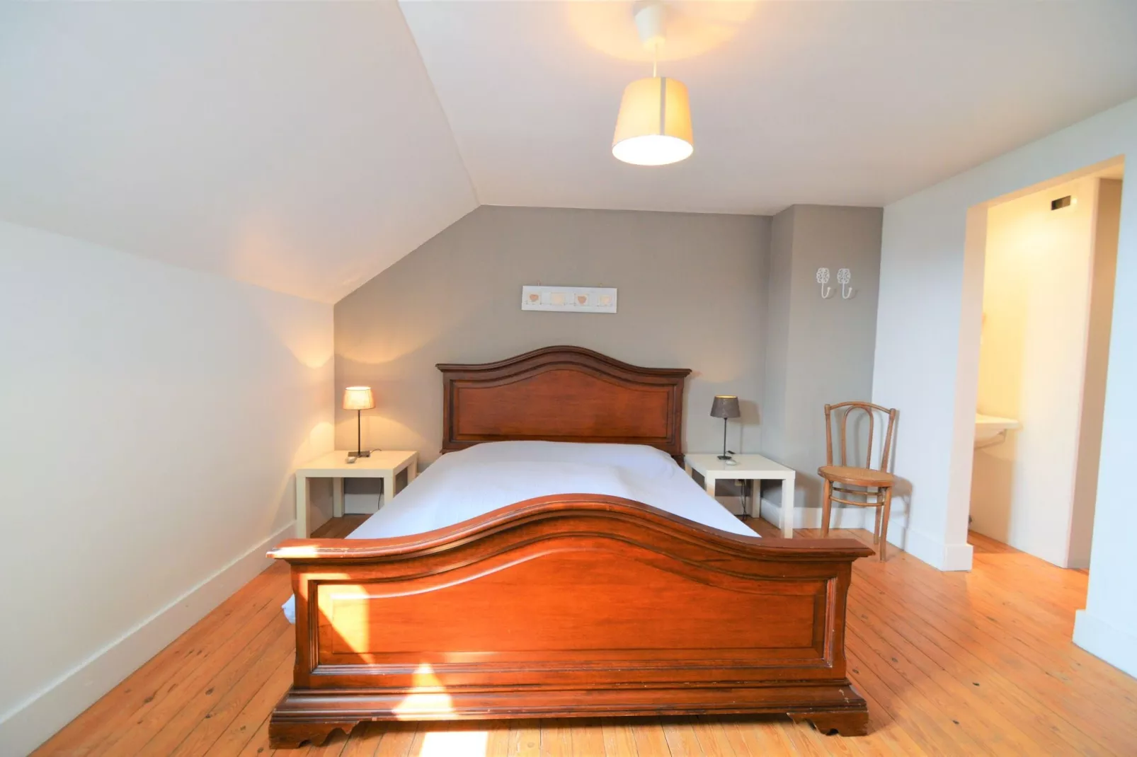 Côté Campagne 9-Bedroom