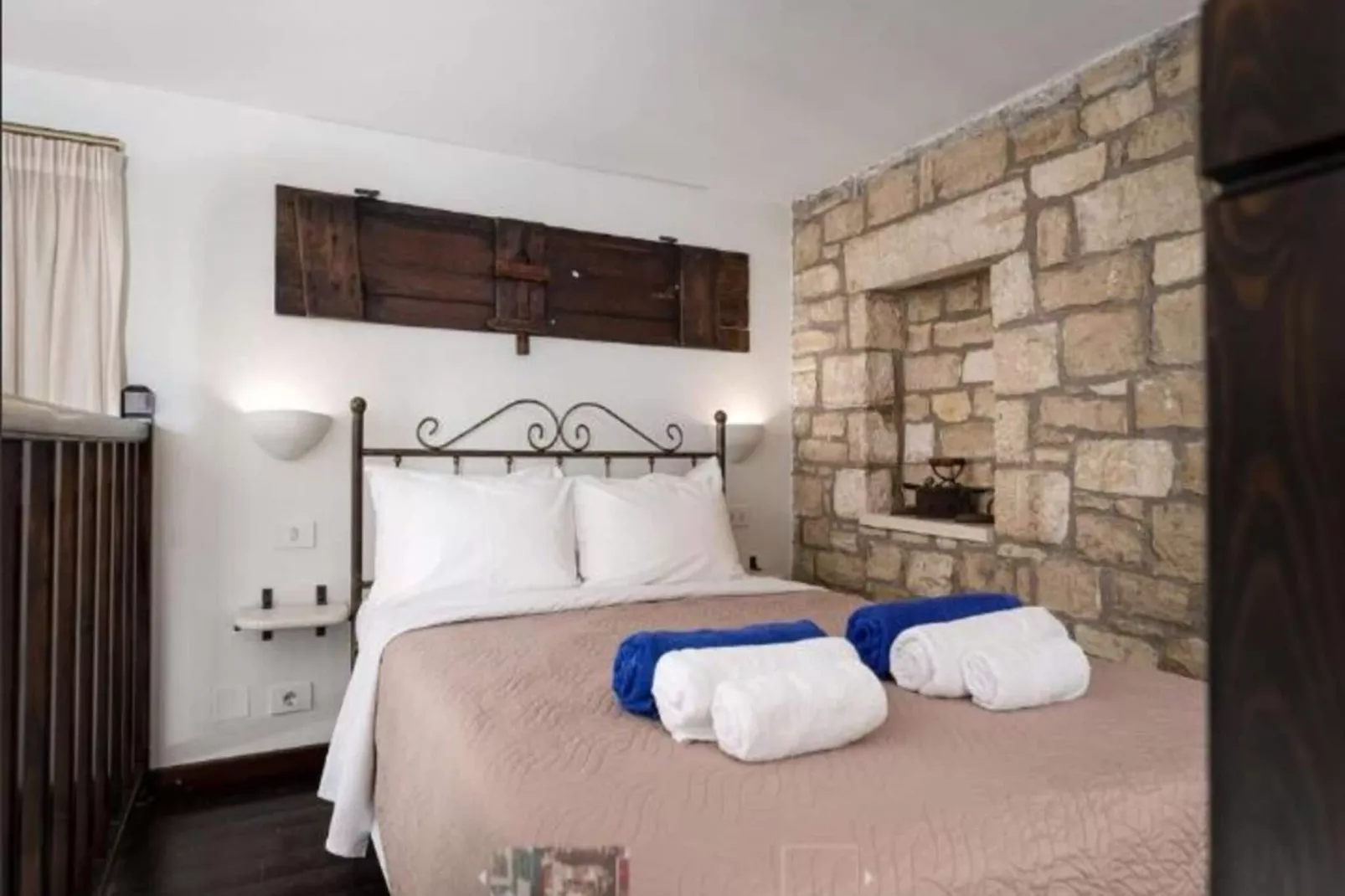 Orelia Cretan Villa II 4 persons-Schlafzimmer