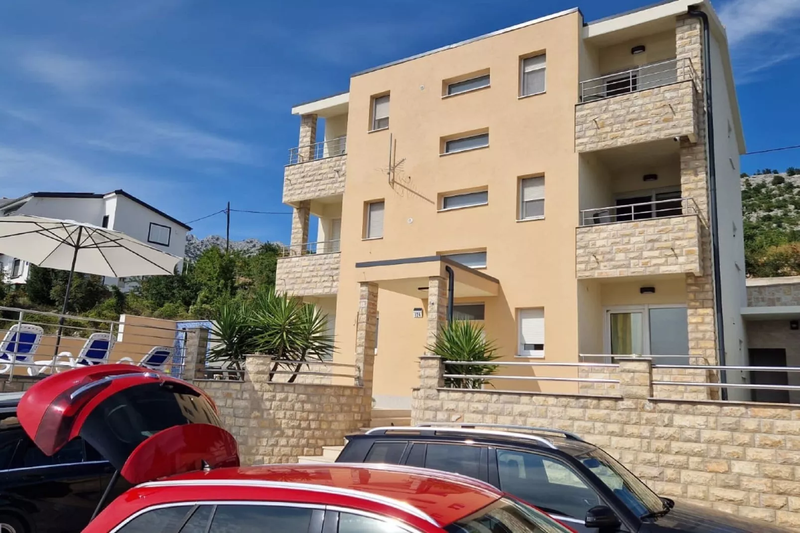 Luna Maris Apartment 2-Exterior summer