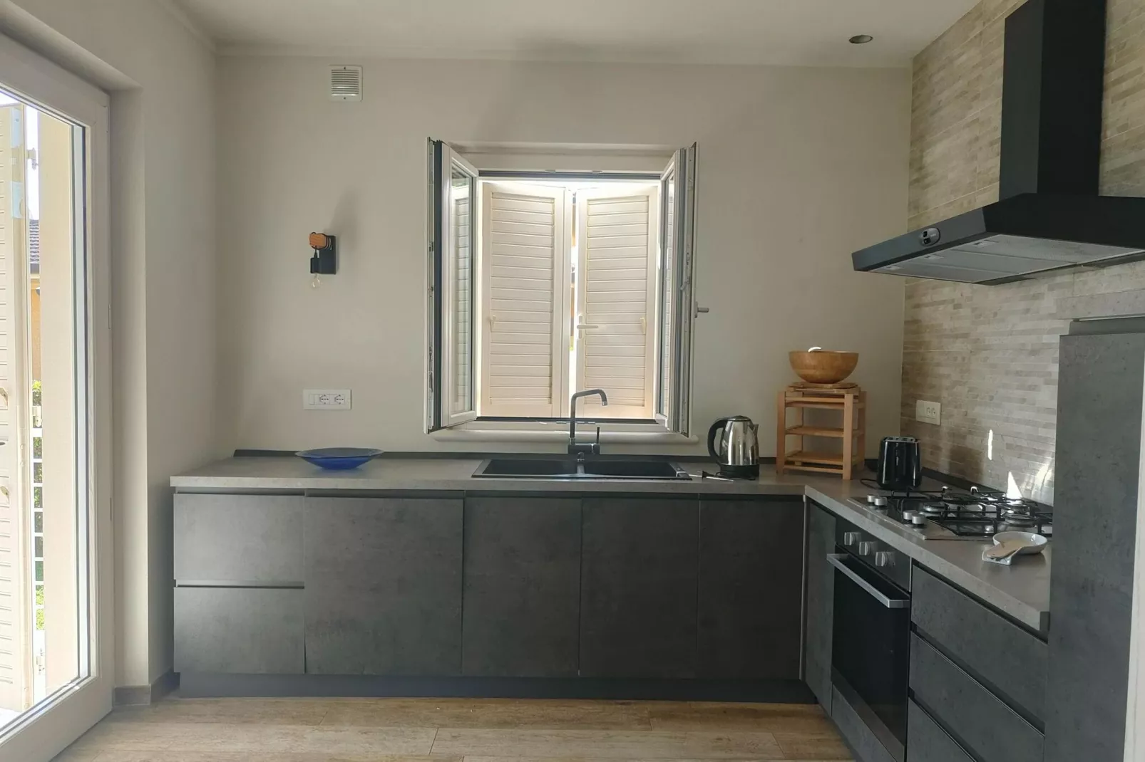 Casa Simone Lido di Camaiore-Kitchen