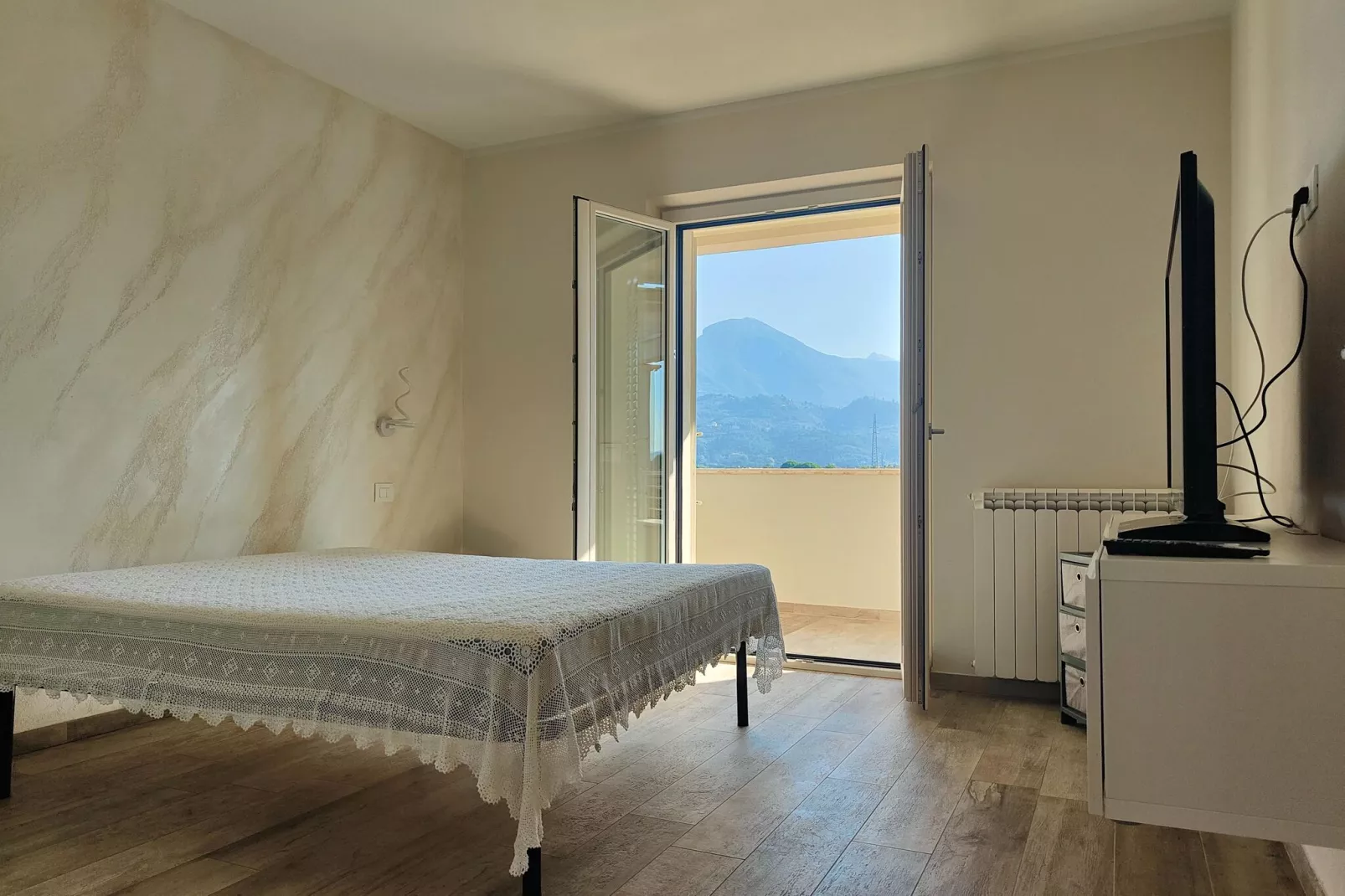 Casa Simone Lido di Camaiore-Bedroom