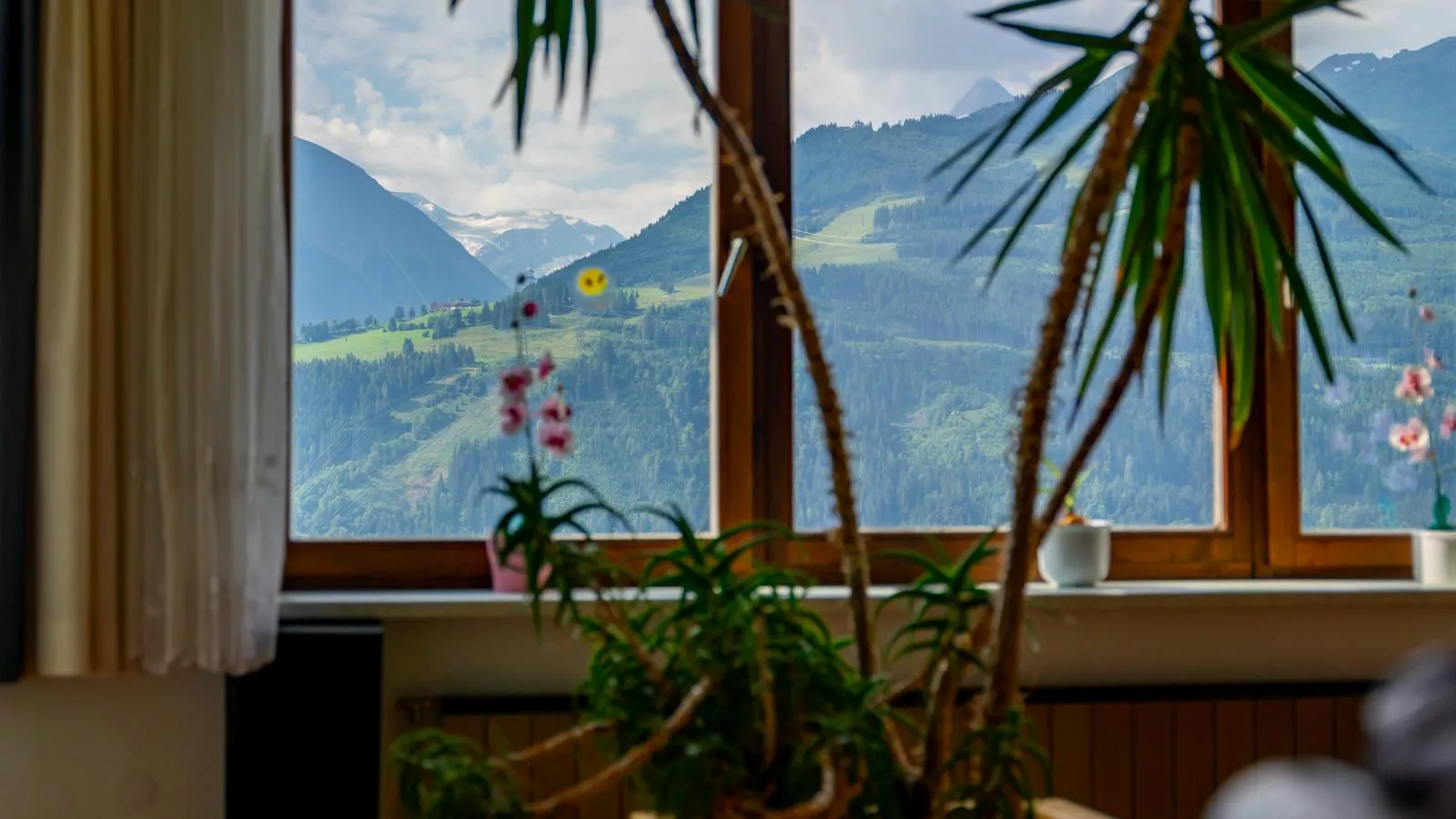 Chalet Sandra-View summer