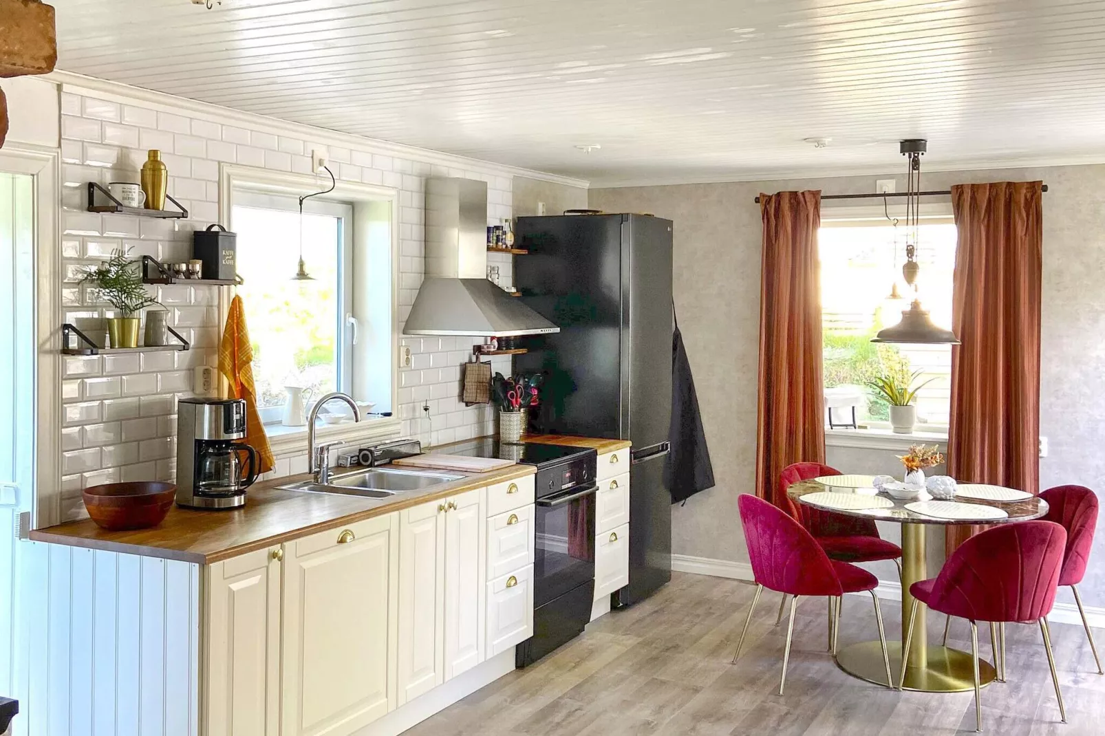 7 person holiday home in LJUNGSKILE-By Traum-Indoor