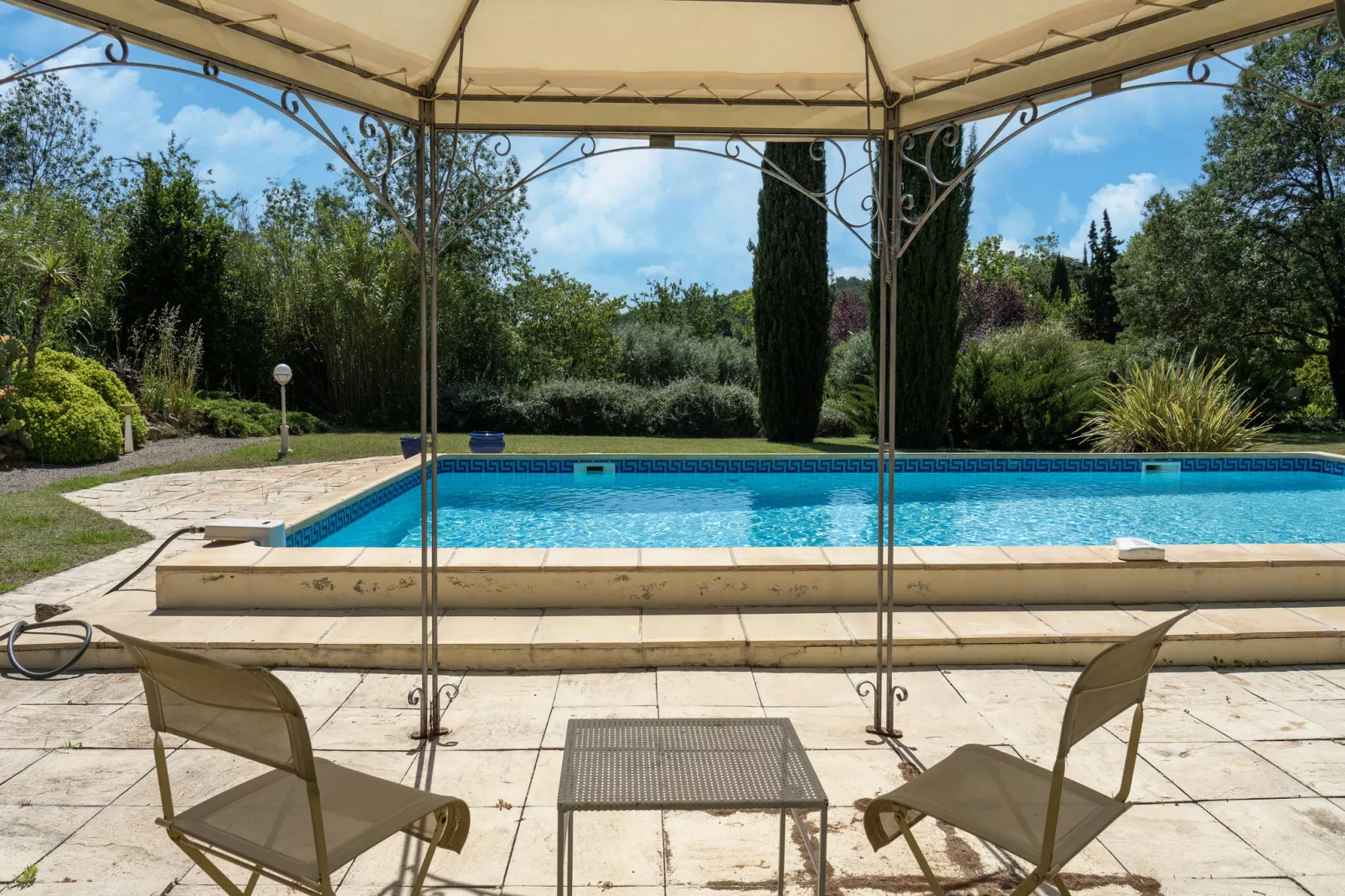 LA BOUSCADE MASTER HOUSE-Pool
