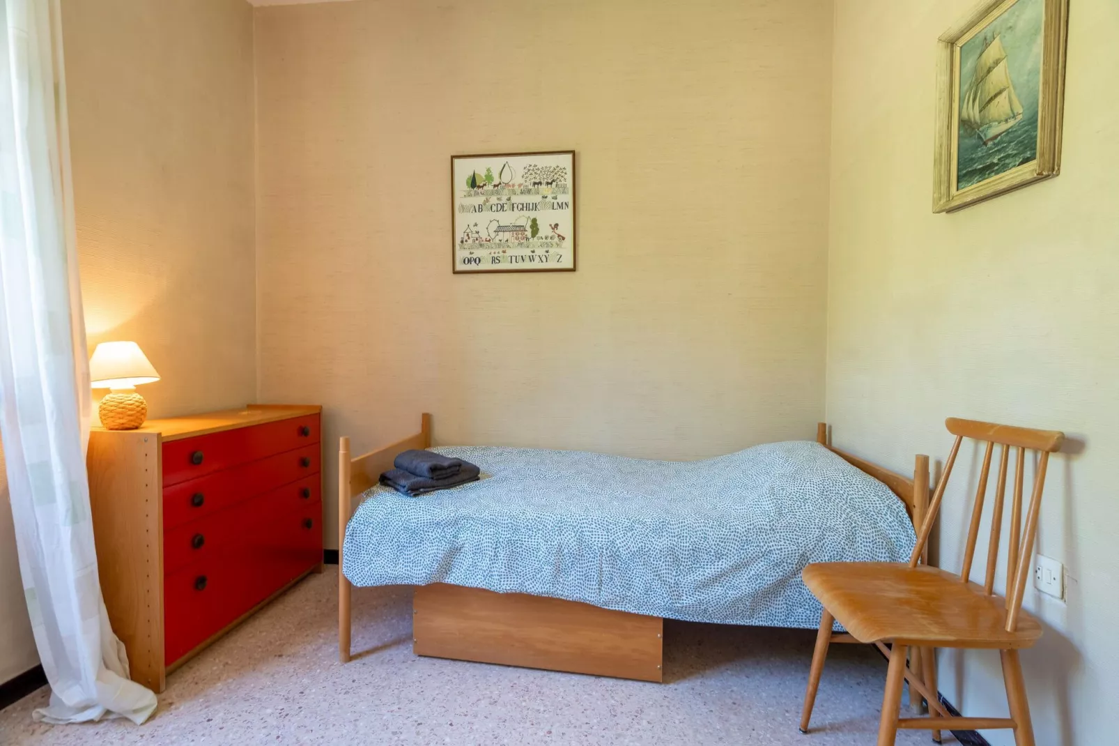 LA BOUSCADE GUESTHOUSE-Bedroom
