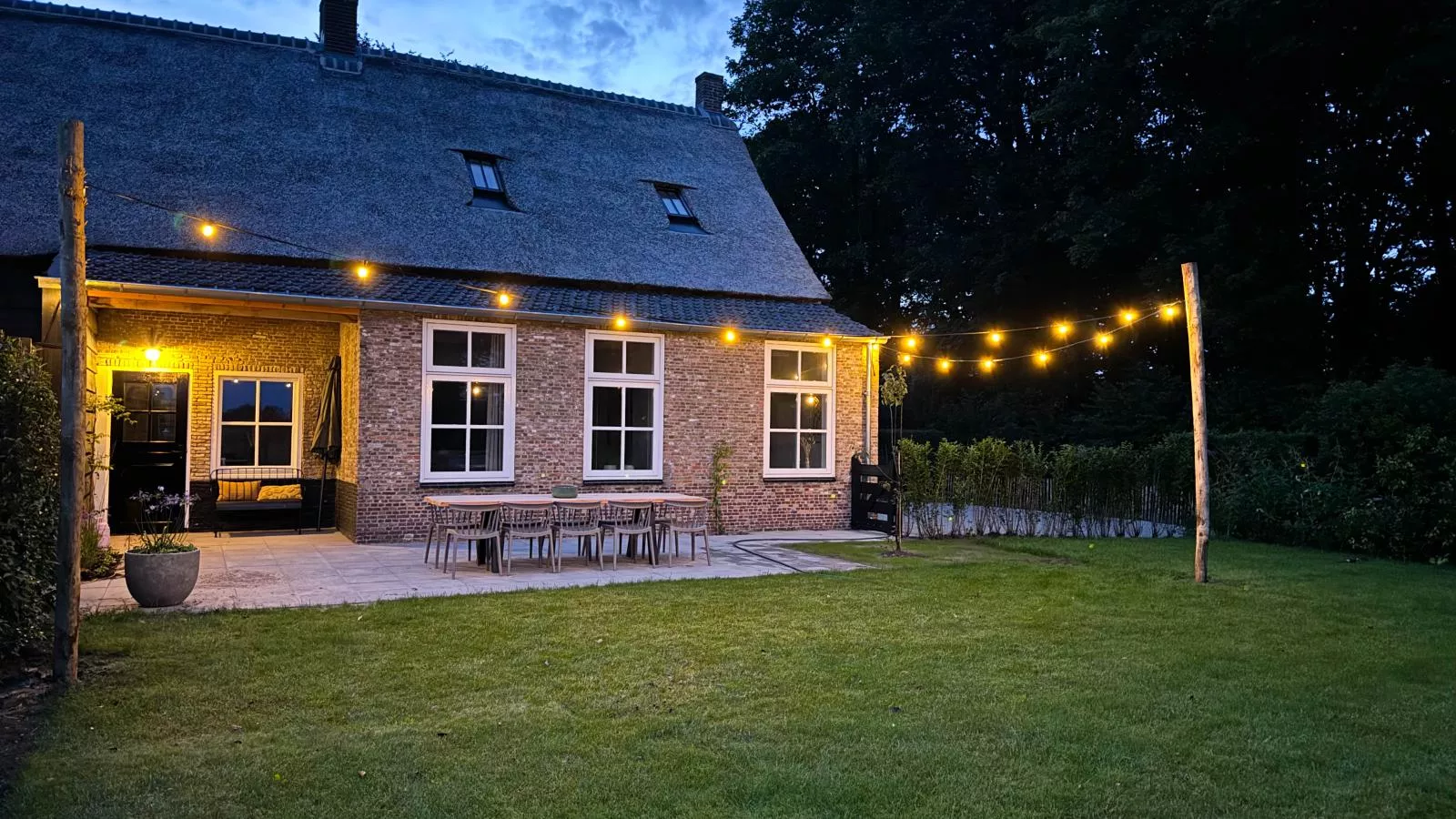 Het Hoevehuys-Exterior summer