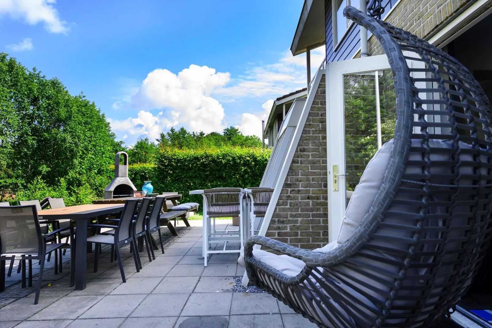 18 pers Ellersinghuis wellness met houtgestookte hottub-Terrace balcony