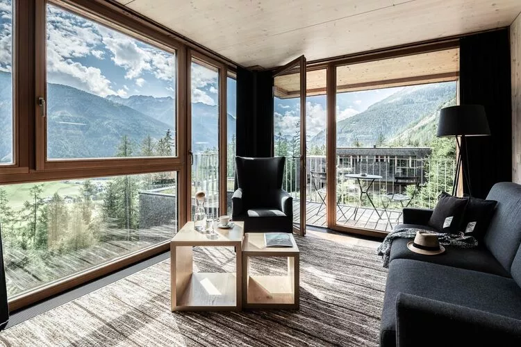 Gradonna Mountain Resort - Klassik - 8 Personen-Living room