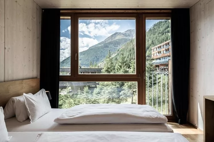 Gradonna Mountain Resort - Klassik - 8 Personen-Bedroom