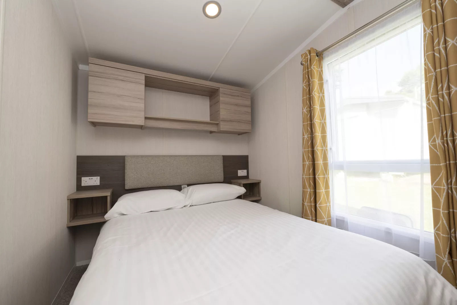 Sunset Pet Friendly-Bedroom